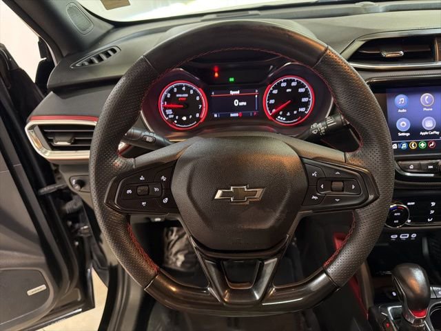 Used 2023 Chevrolet TrailBlazer RS w/ Sun and Liftgate Package image 12