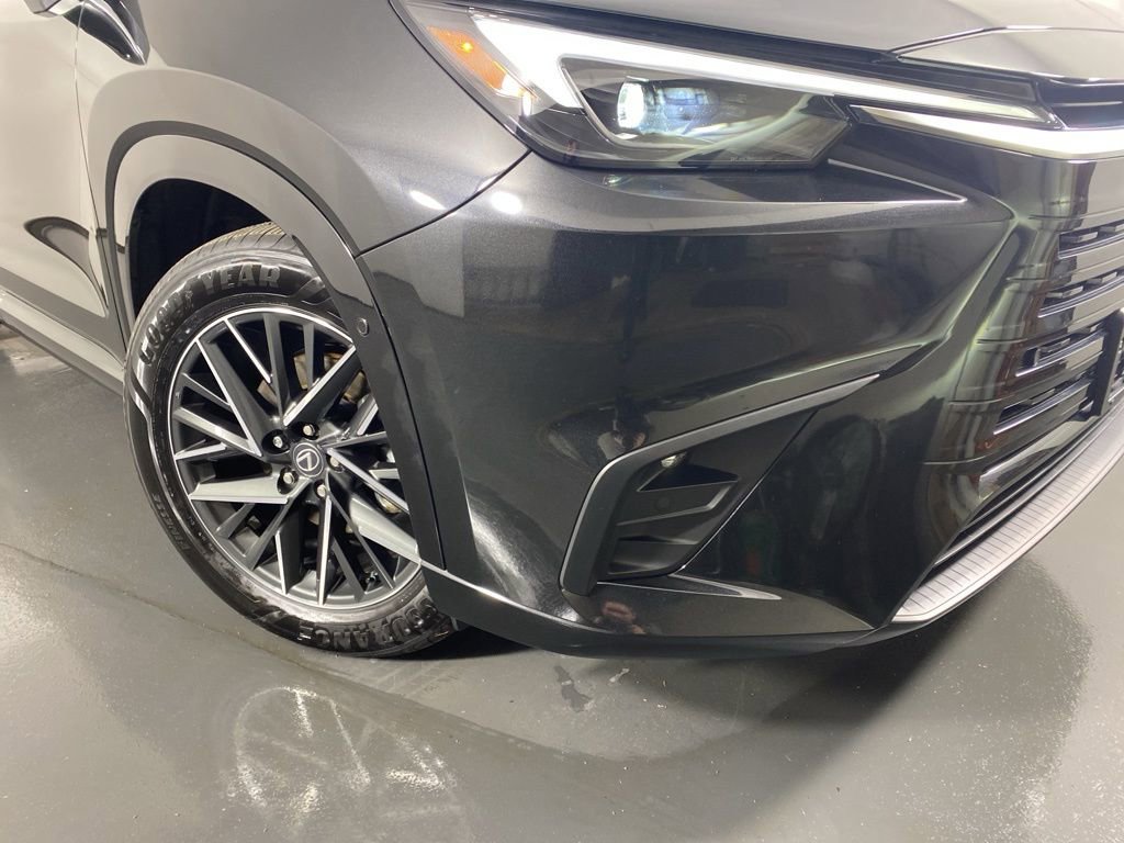 Certified 2025 Lexus TX 350 AWD image 3