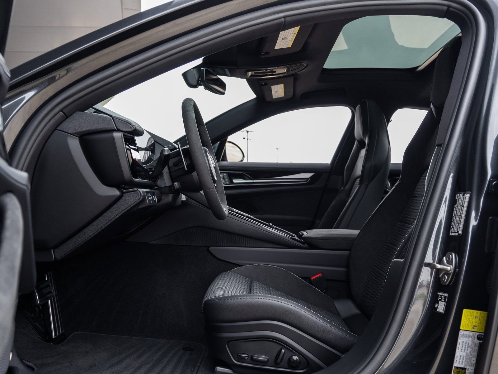 New 2026 Porsche Panamera 4 AWD/4WD image 24