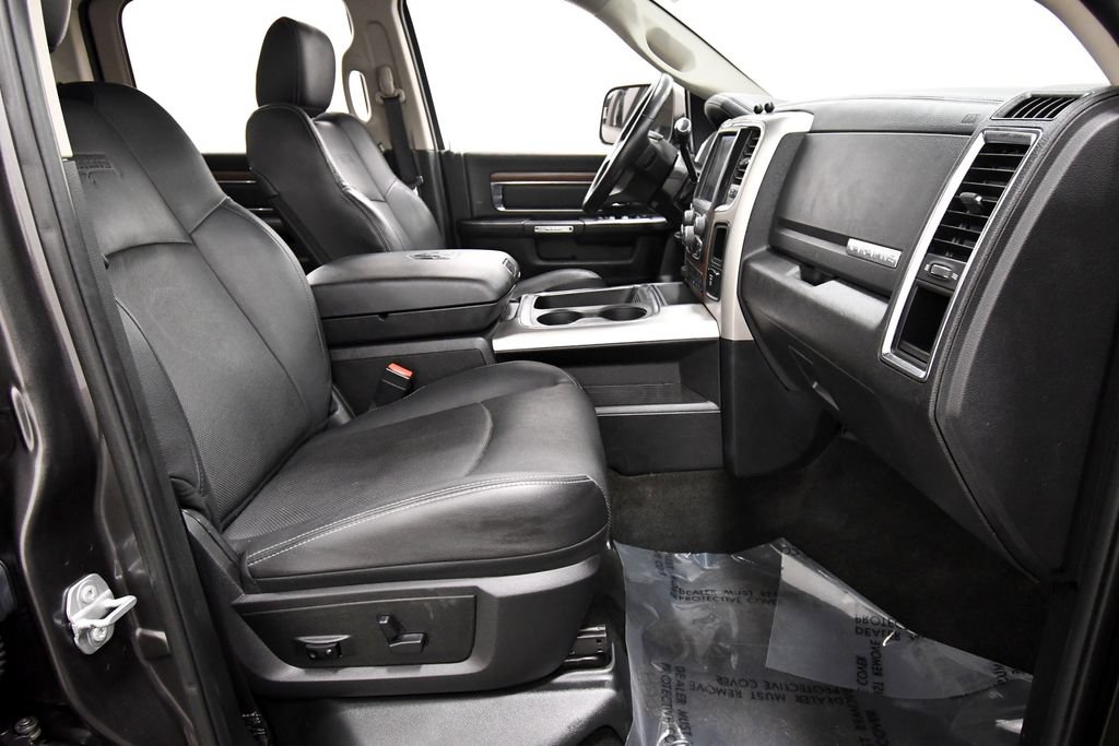 Used 2017 RAM 2500 Laramie w/ Sport Appearance Group AWD/4WD image 18