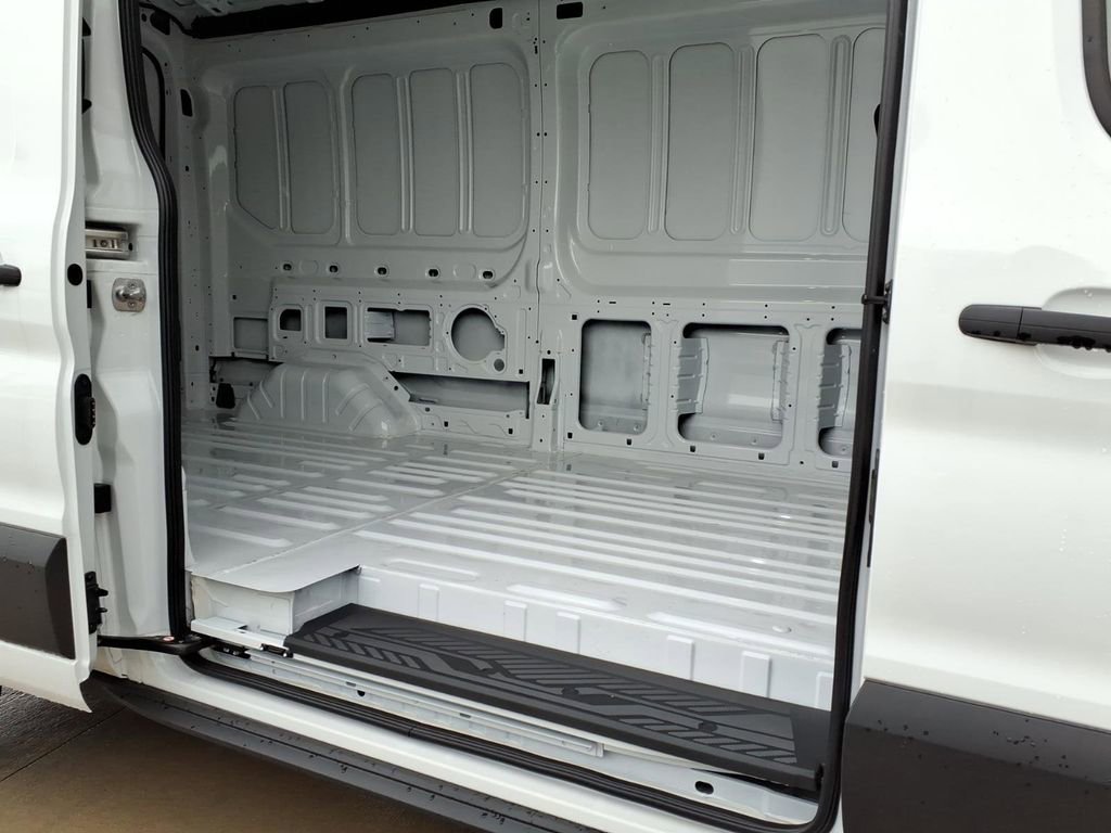New 2025 Ford Transit 250 148 Medium Roof Extended AWD image 11