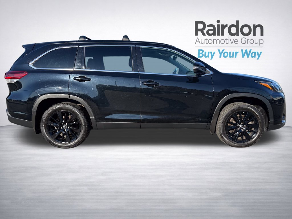Used 2019 Toyota Highlander SE AWD/4WD image 8