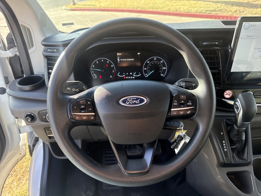 Used 2023 Ford Transit 350 XLT image 15