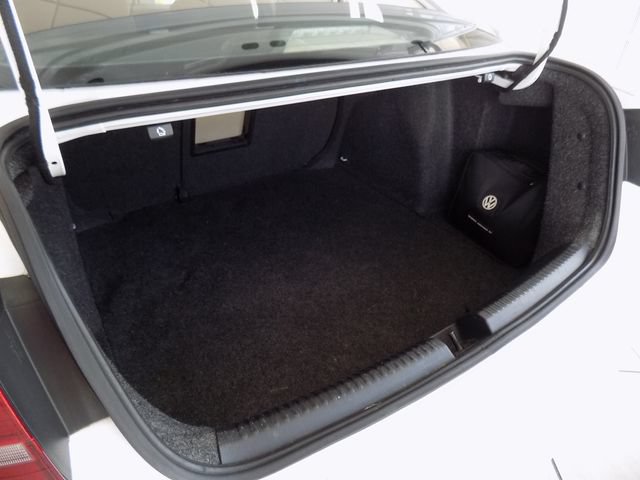 Used 2018 Volkswagen Jetta Wolfsburg Edition FWD image 29