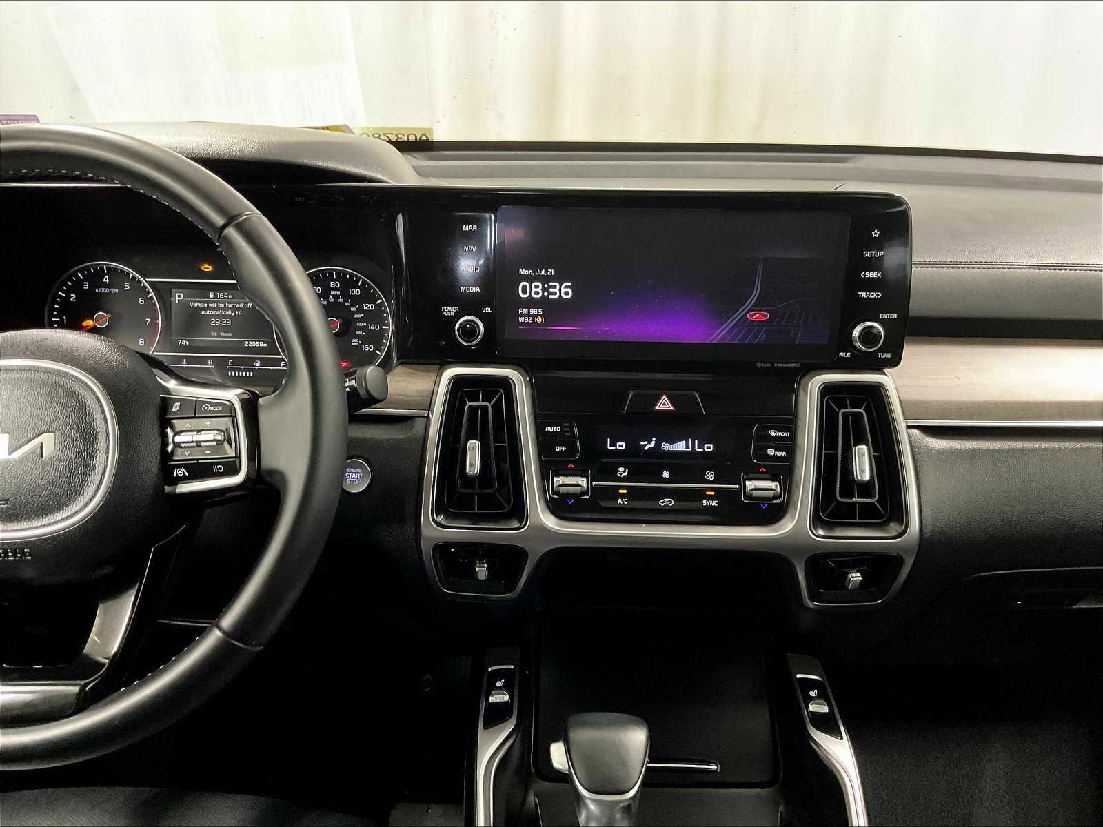 Used 2022 Kia Sorento S image 18