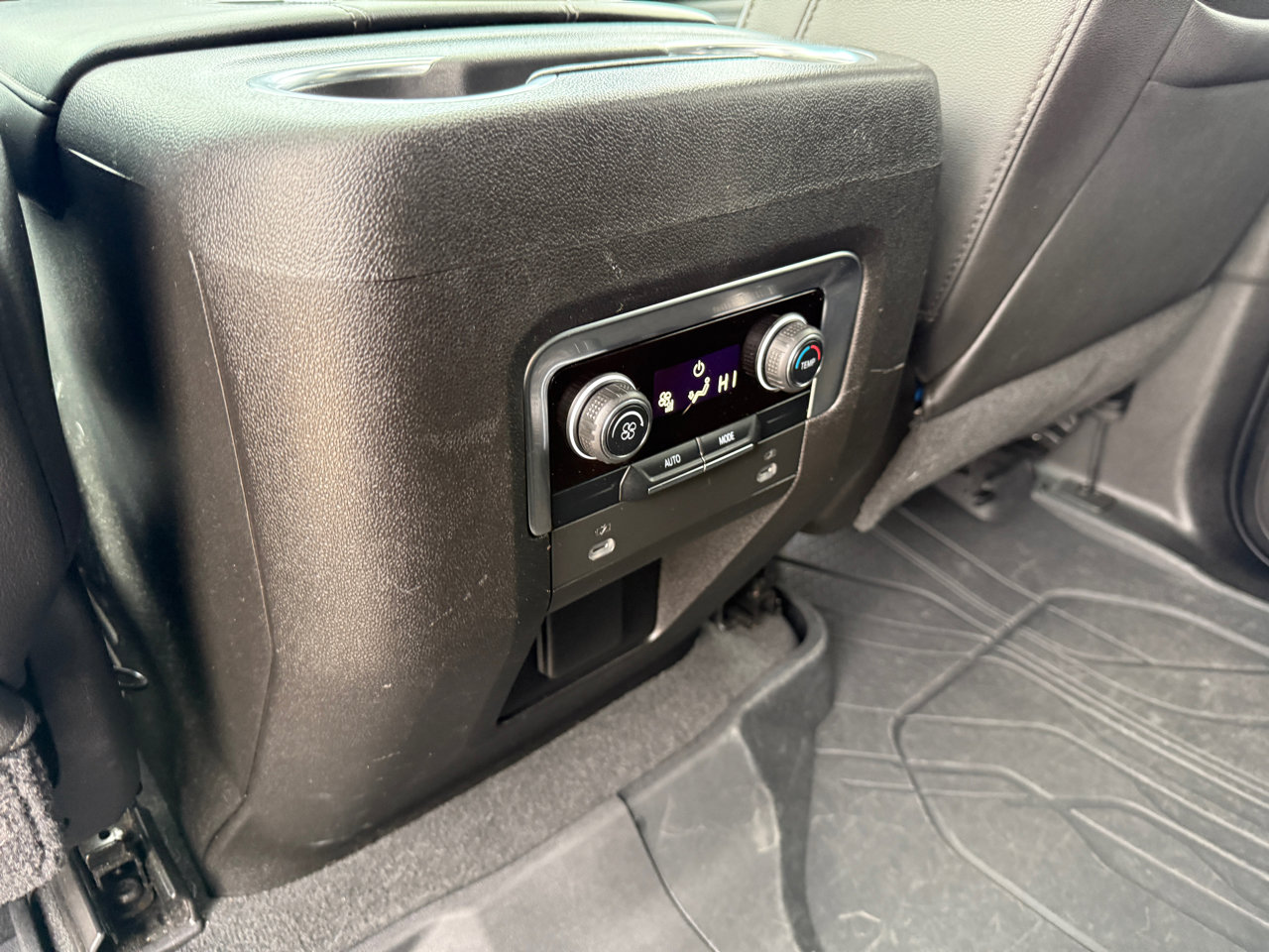 Used 2021 Chevrolet Tahoe LT image 20