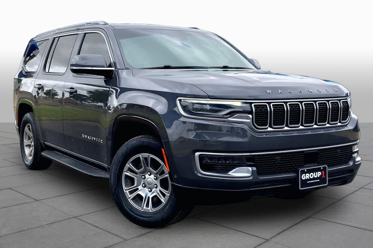Used 2022 Jeep Wagoneer Series I RWD image 3