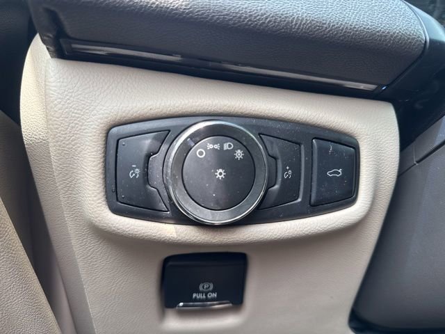 Used 2017 Lincoln MKZ Premiere FWD image 26
