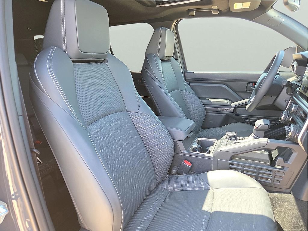 Used 2026 Toyota 4Runner TRD Sport Premium AWD/4WD image 9