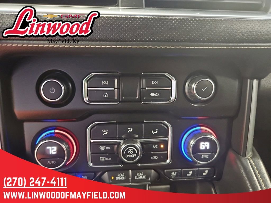 Used 2021 Chevrolet Tahoe Premier w/ Premium Package AWD/4WD image 26