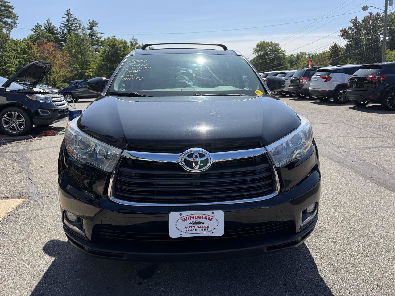 Used 2014 Toyota Highlander Limited AWD/4WD image 2