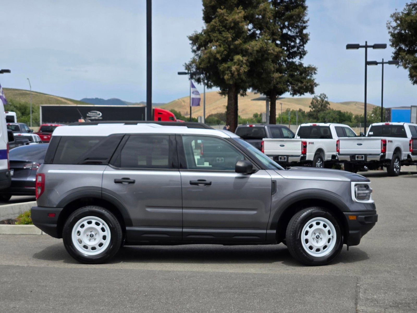 Used 2023 Ford Bronco Sport Heritage AWD/4WD image 3