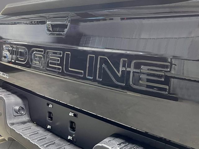 New 2026 Honda Ridgeline Black Edition image 6