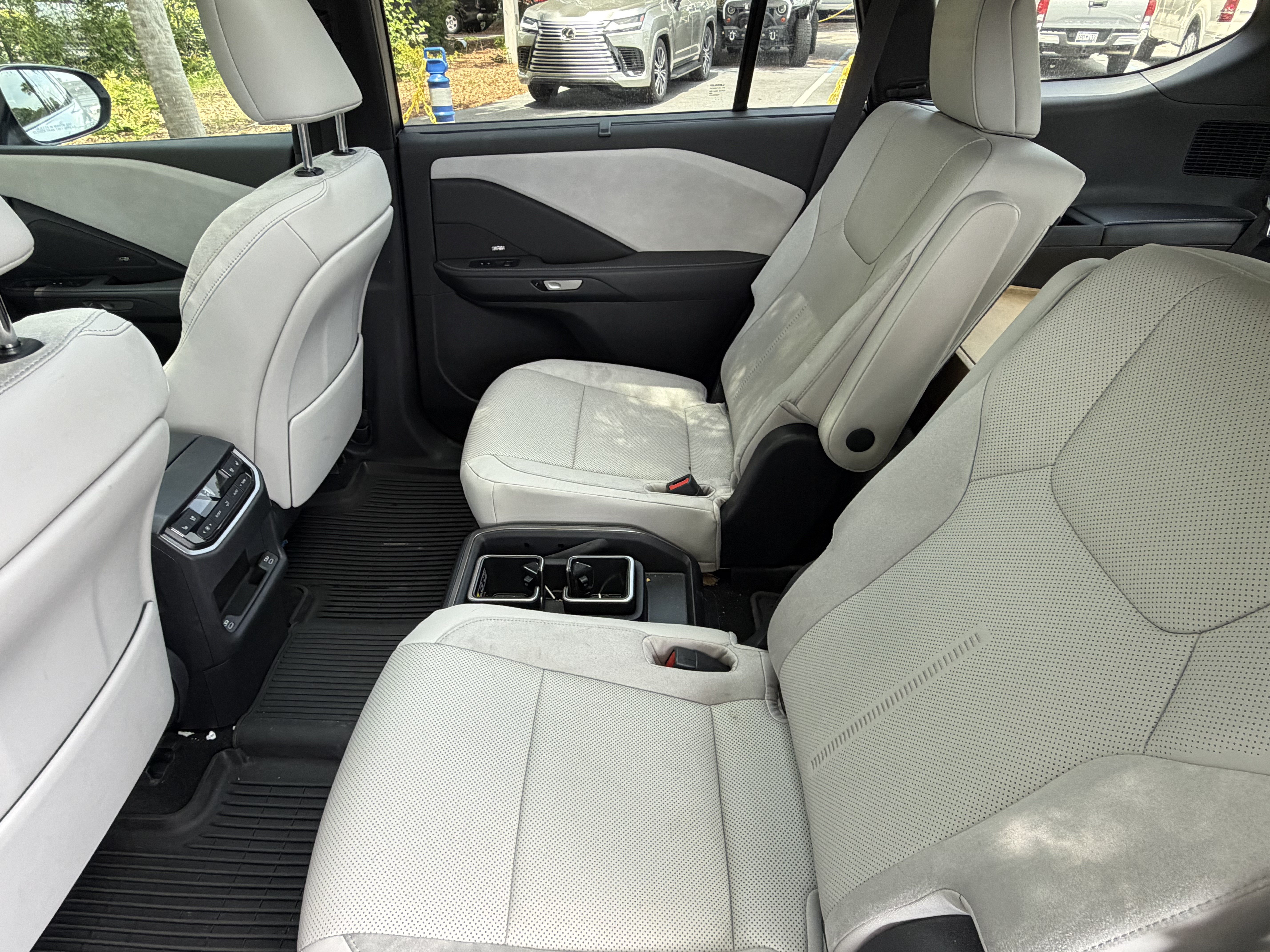 Used 2025 Lexus TX 350 AWD w/ Technology Package image 30