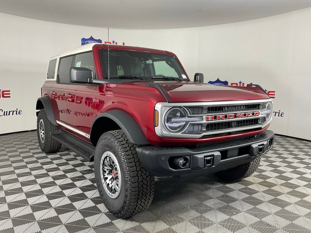 New 2026 Ford Bronco Outer Banks w/ Sasquatch Package AWD/4WD image 1