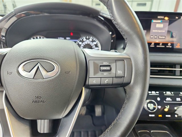 Used 2025 INFINITI QX60 Pure image 26