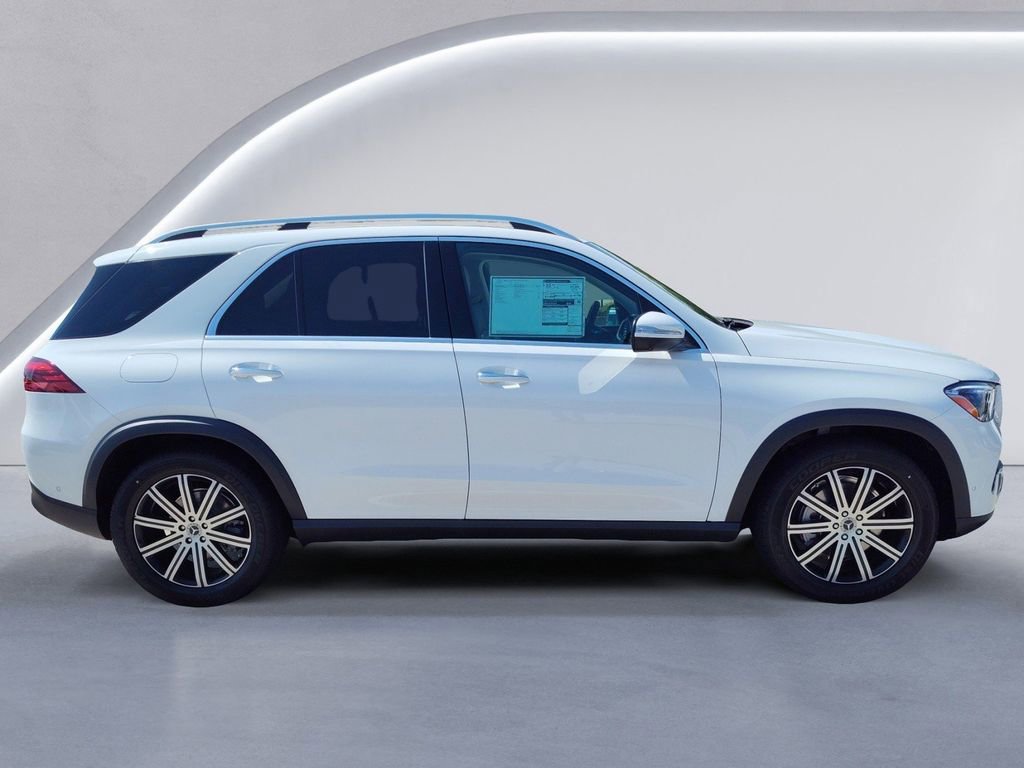 Used 2025 Mercedes-Benz GLE 350 4MATIC image 3