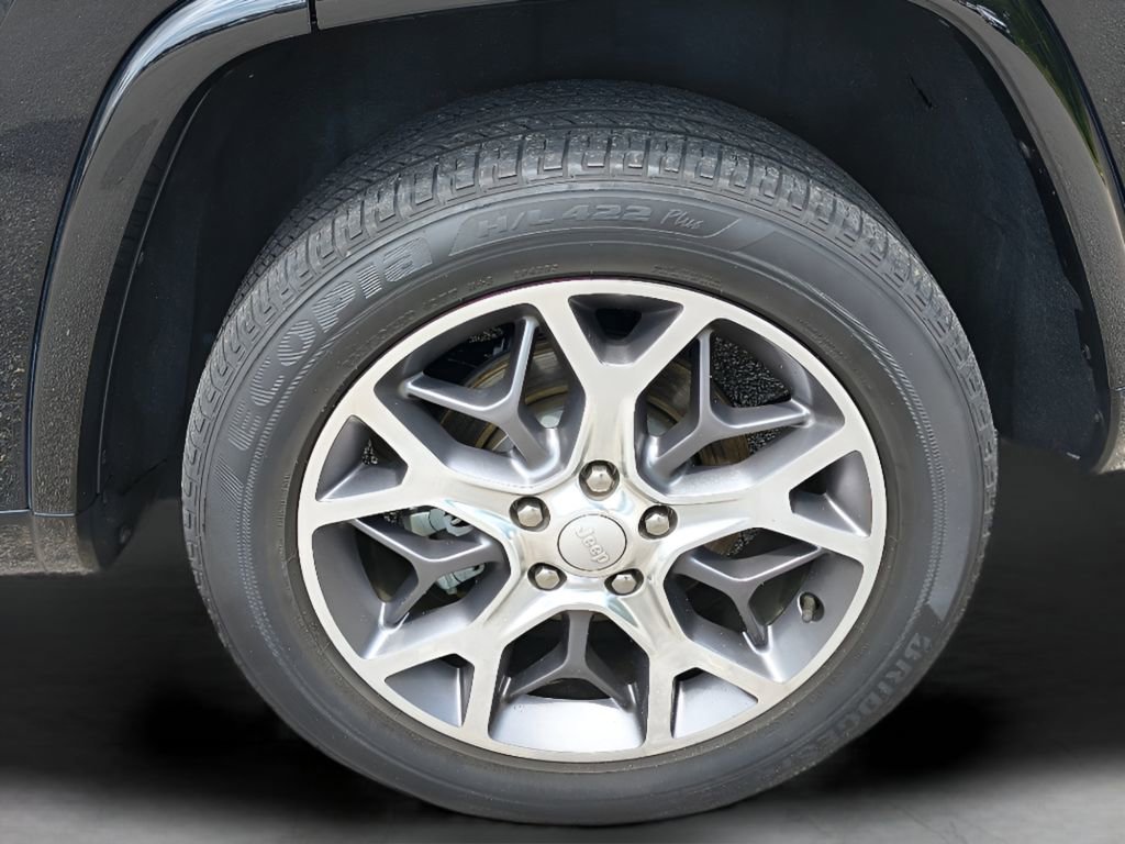 Used 2021 Jeep Grand Cherokee Overland w/ Trailer Tow Group IV image 32