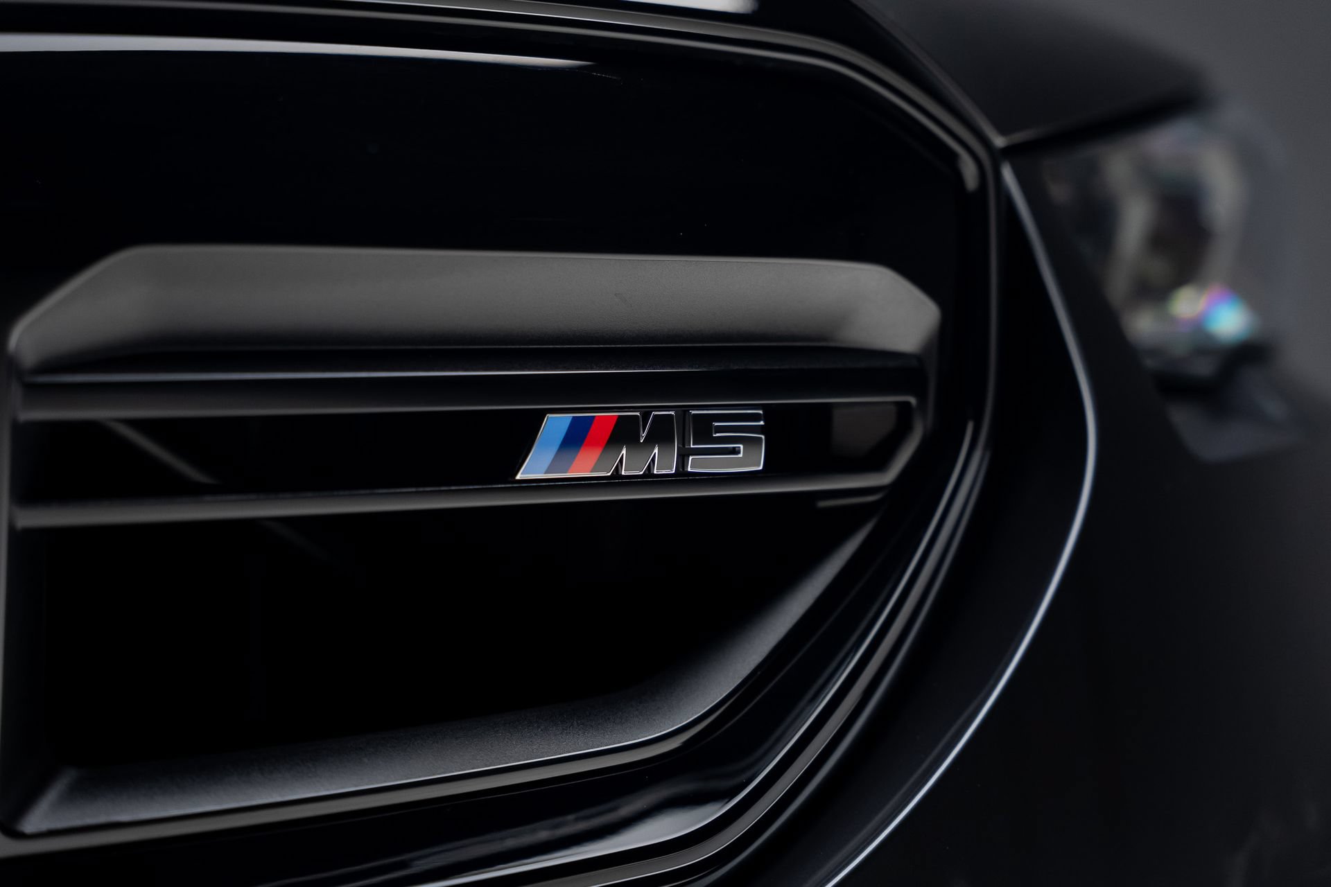Used 2027 BMW M5 Touring AWD/4WD image 14