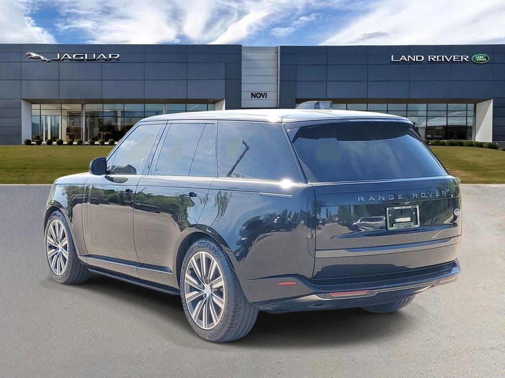 Certified 2023 Land Rover Range Rover SE AWD/4WD image 4