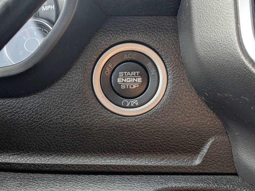 Used 2022 RAM 2500 Big Horn AWD/4WD image 29
