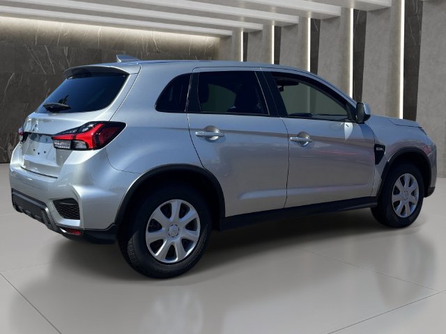 New 2027 Mitsubishi Outlander Sport FWD image 3