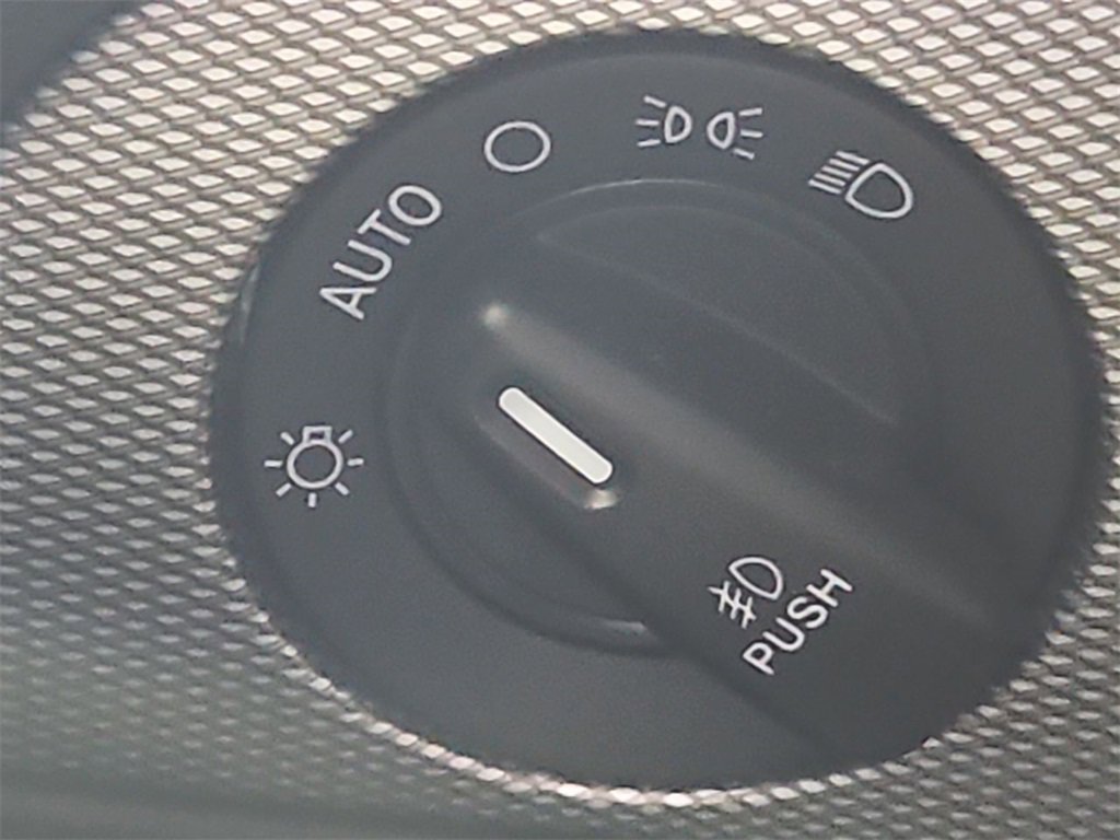 Used 2020 Dodge Durango GT image 33