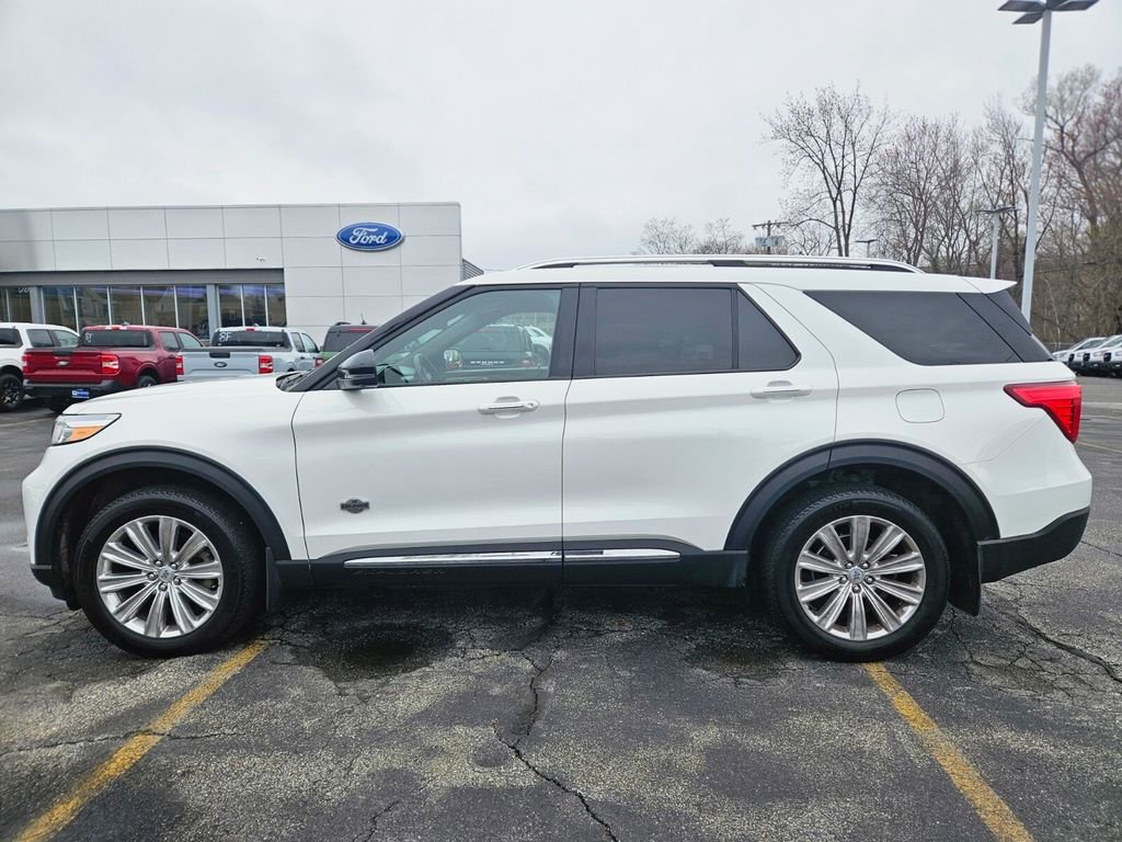 Used 2023 Ford Explorer King Ranch w/ Class IV Trailer Tow Package AWD/4WD image 2