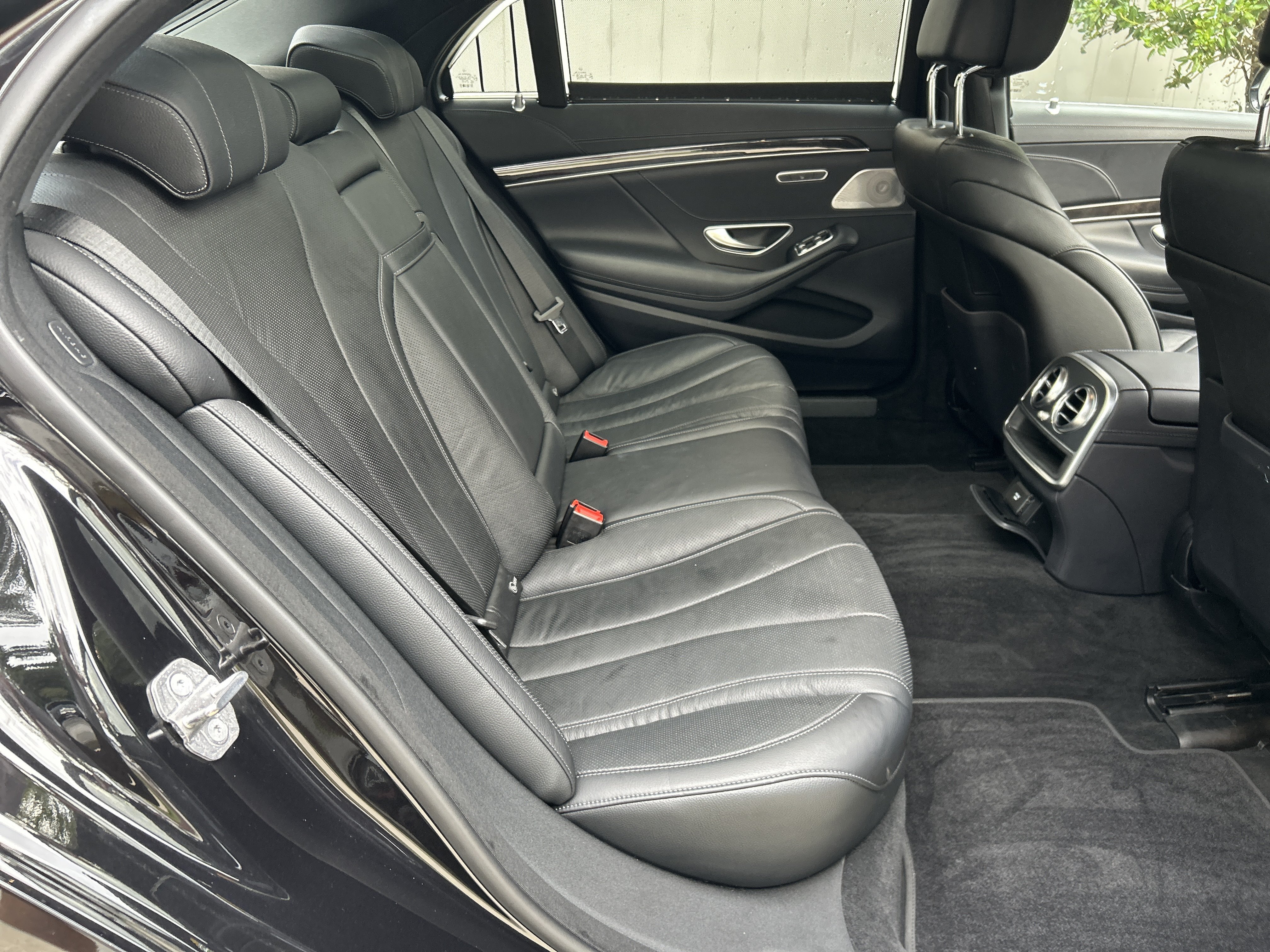Used 2019 Mercedes-Benz S 450 4MATIC Sedan image 45