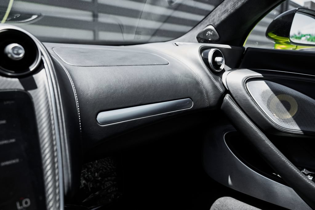 Used 2023 McLaren GT RWD image 68