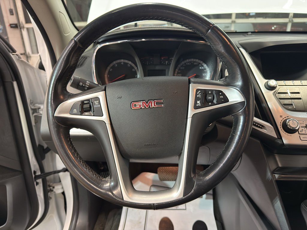 Used 2016 GMC Terrain SLT w/ Open Road Package image 17