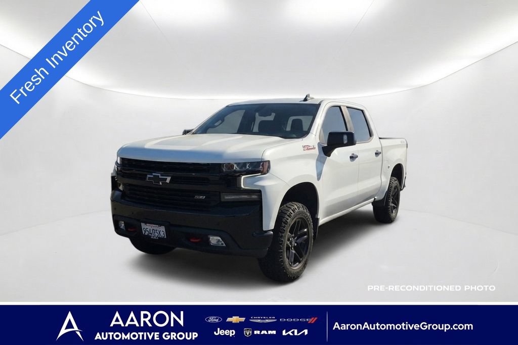 Used 2022 Chevrolet Silverado 1500 LT Trail Boss w/ Convenience Package II AWD/4WD image 1