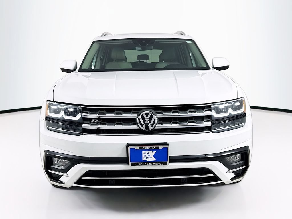 Used 2018 Volkswagen Atlas SEL w/ R-Line Package AWD/4WD image 2