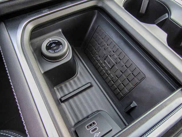 New 2025 Ford Expedition Max Platinum w/ Driver's Package image 21