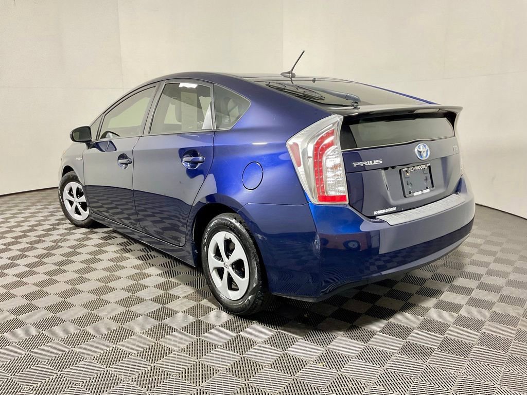 Used 2014 Toyota Prius Three FWD image 11