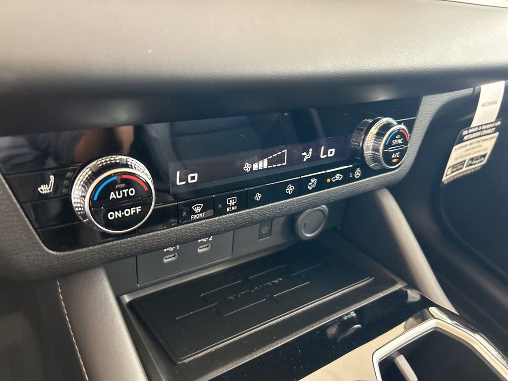 New 2026 Mitsubishi Outlander SE image 46