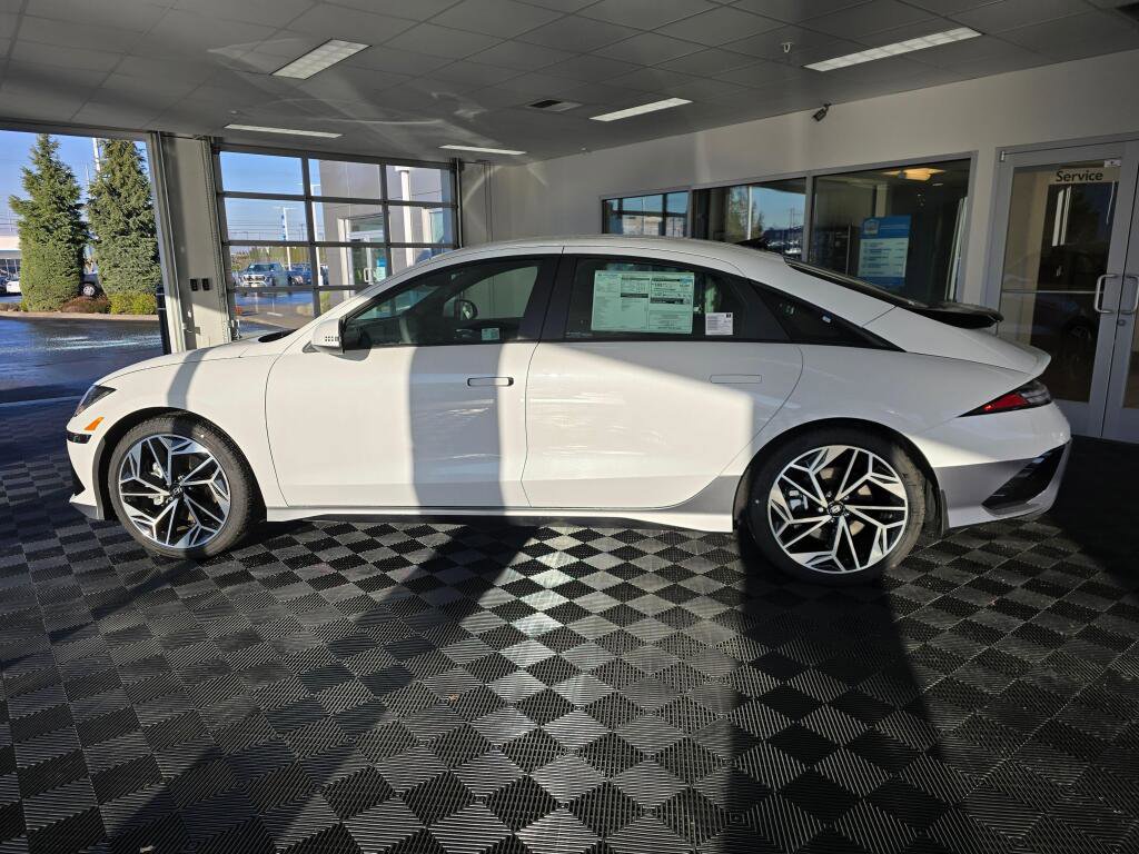 New 2024 Hyundai Ioniq 6 SEL AWD/4WD image 6