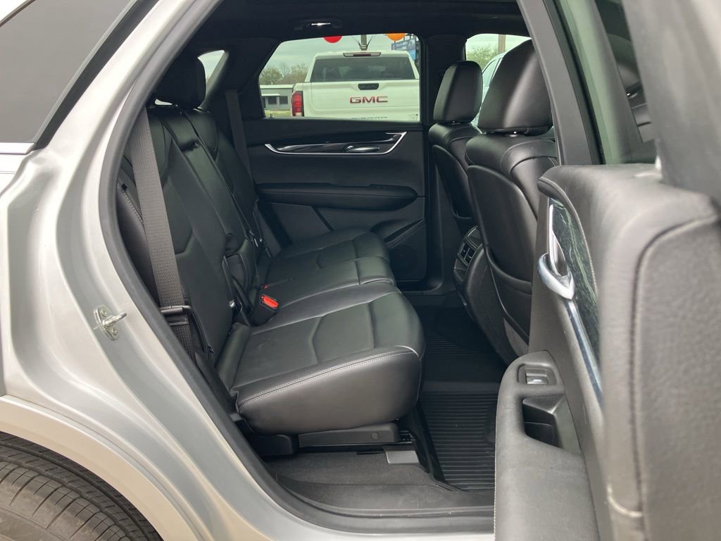 Used 2020 Cadillac XT5 Premium Luxury w/ LPO, Floor Liner Package image 14