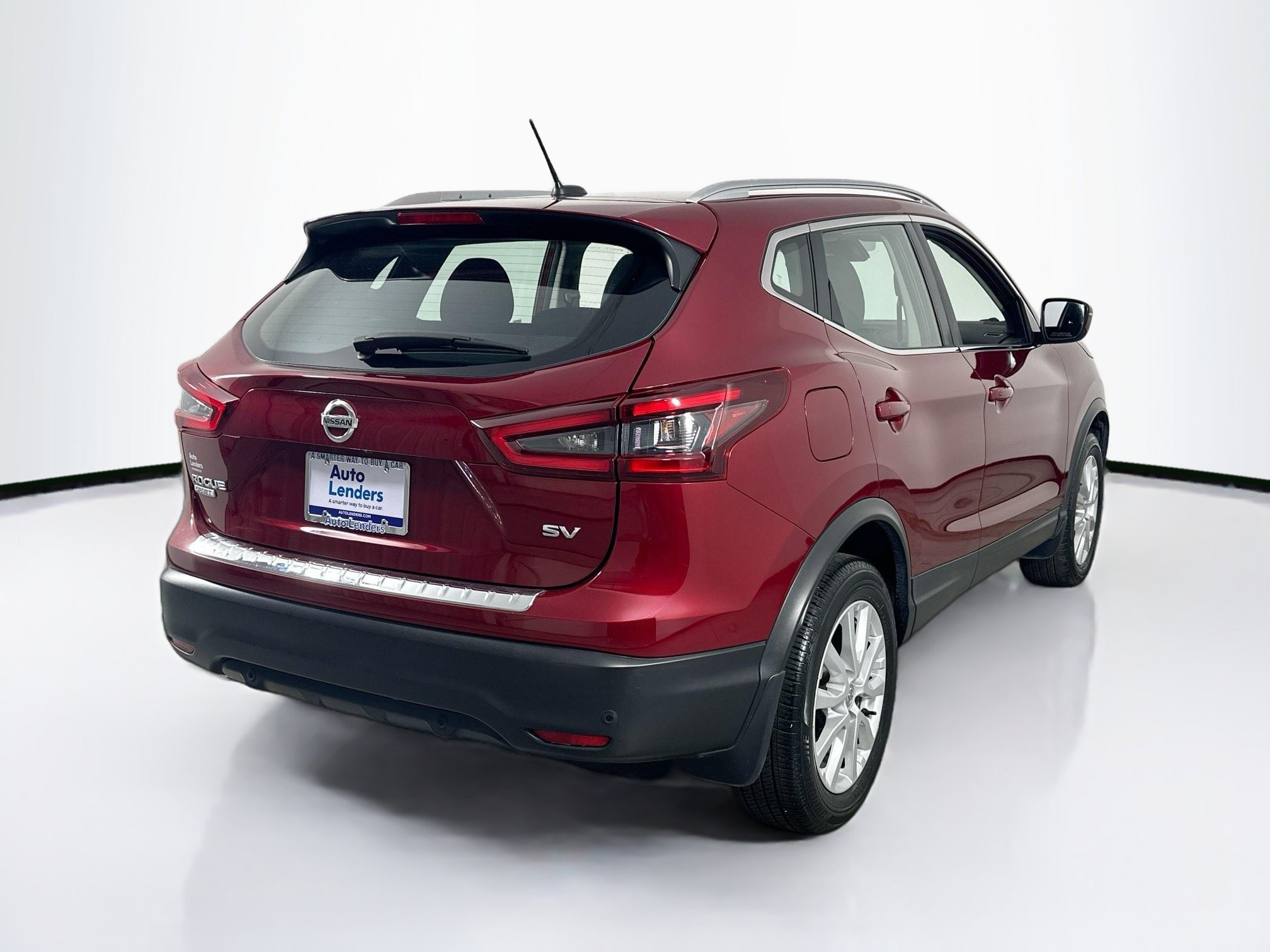 Used 2022 Nissan Rogue Sport SV FWD image 5