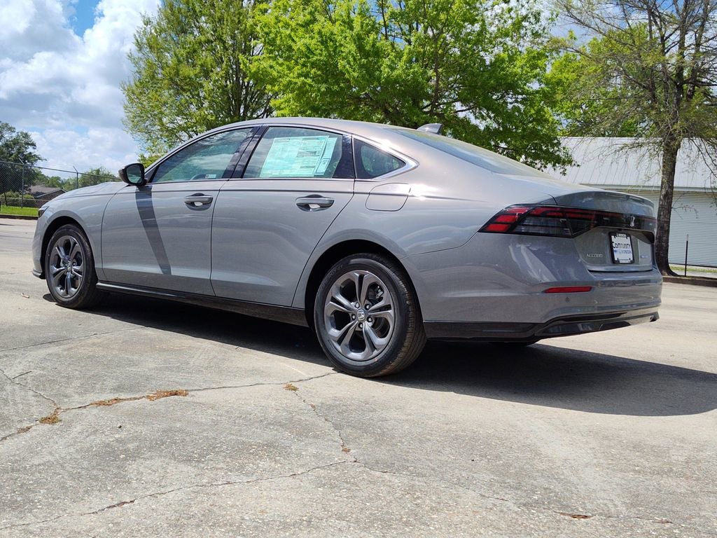 New 2026 Honda Accord EX-L image 3