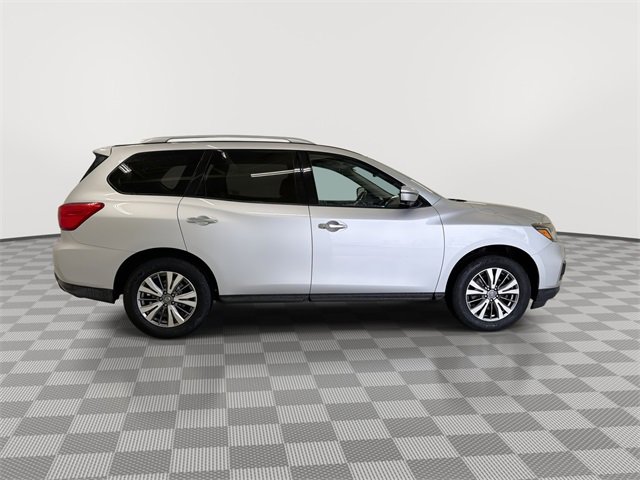 Used 2019 Nissan Pathfinder SL image 13