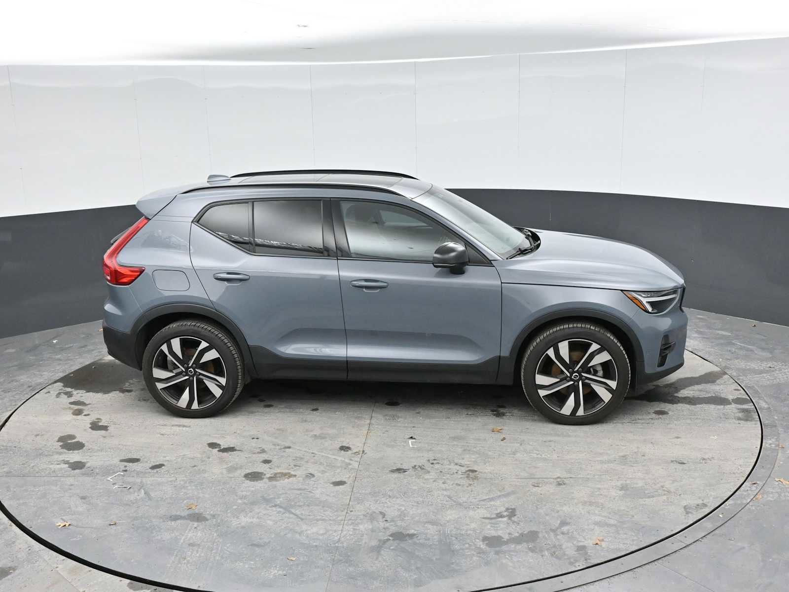 Used 2023 Volvo XC40 B5 Plus w/ Driver Assist Package image 20