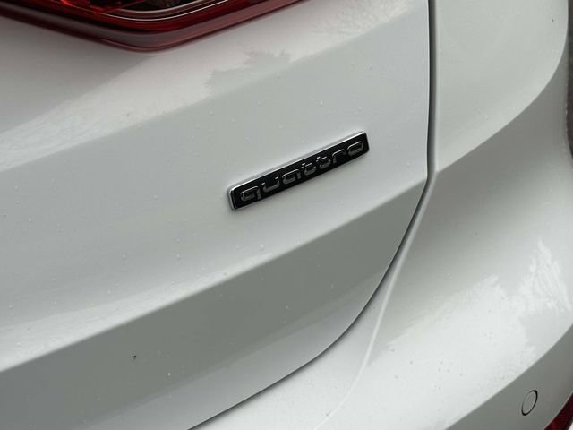 Certified 2025 Audi Q3 2.0T Premium w/ Convenience Package image 13