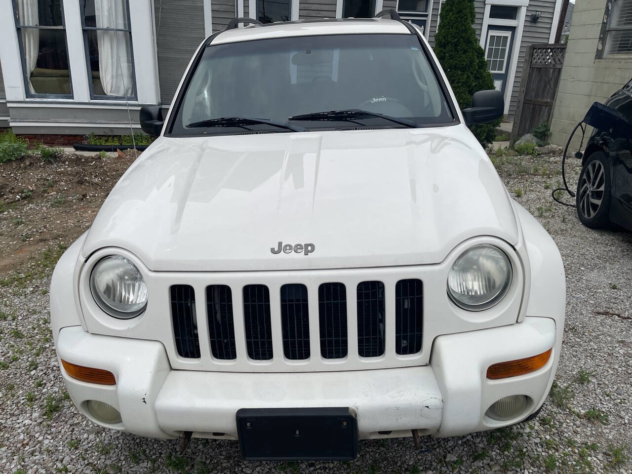 Used 2004 Jeep Liberty Limited AWD/4WD image 3