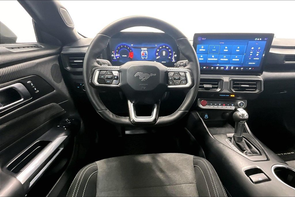 Used 2026 Ford Mustang GT RWD image 5