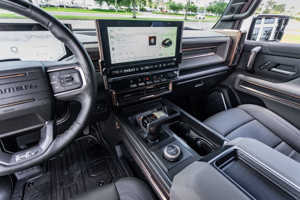 Used 2025 GMC Hummer EV 2X AWD/4WD image 28