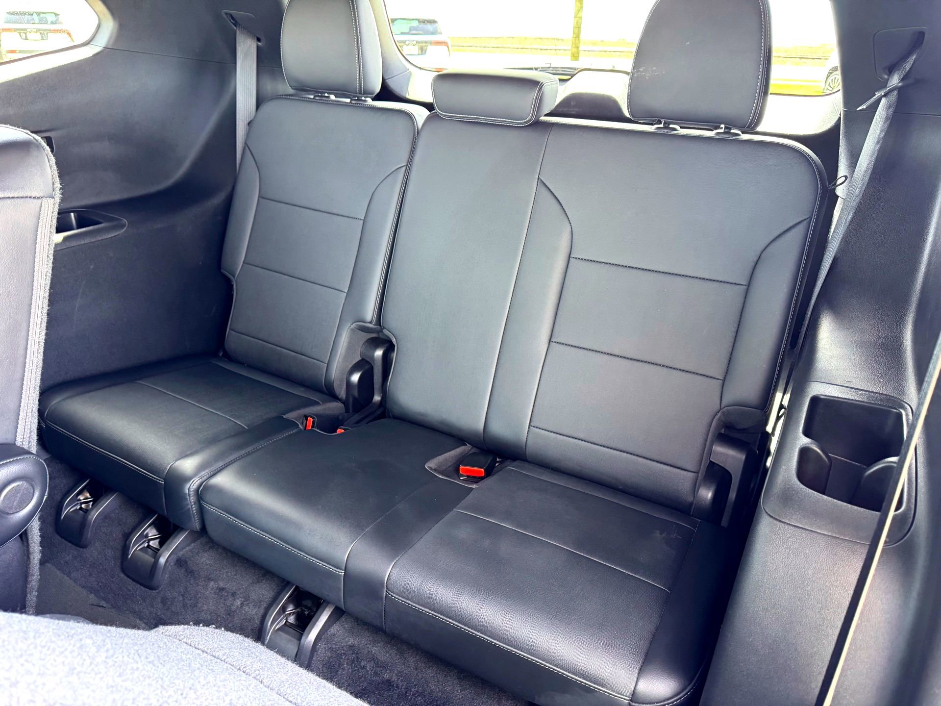 Used 2025 Buick Enclave Preferred image 17