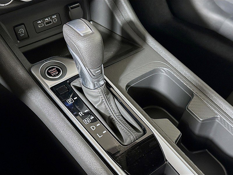 Used 2025 Nissan Sentra SV w/ Trunk Package image 17