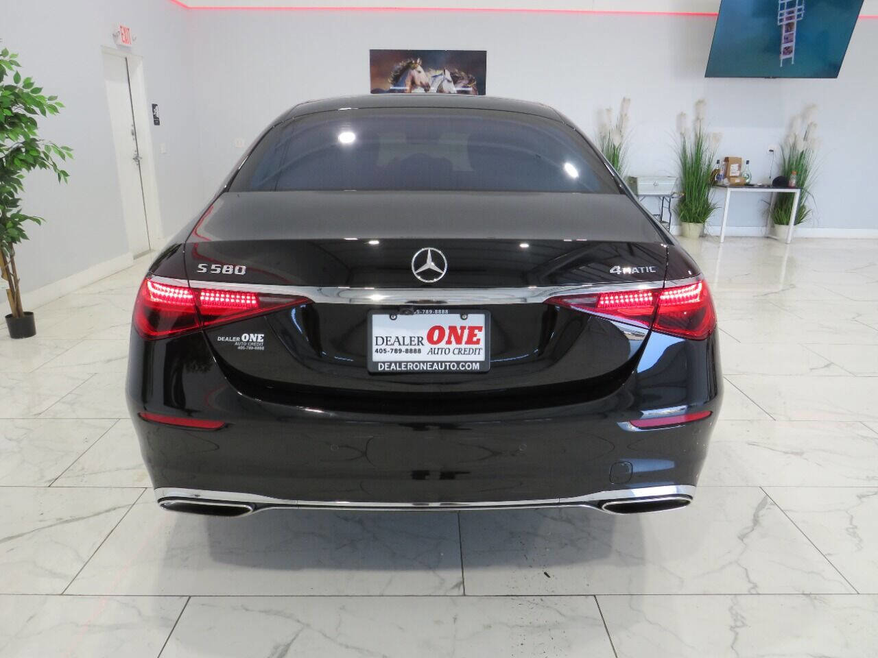 Used 2021 Mercedes-Benz S 580 4MATIC Sedan image 5