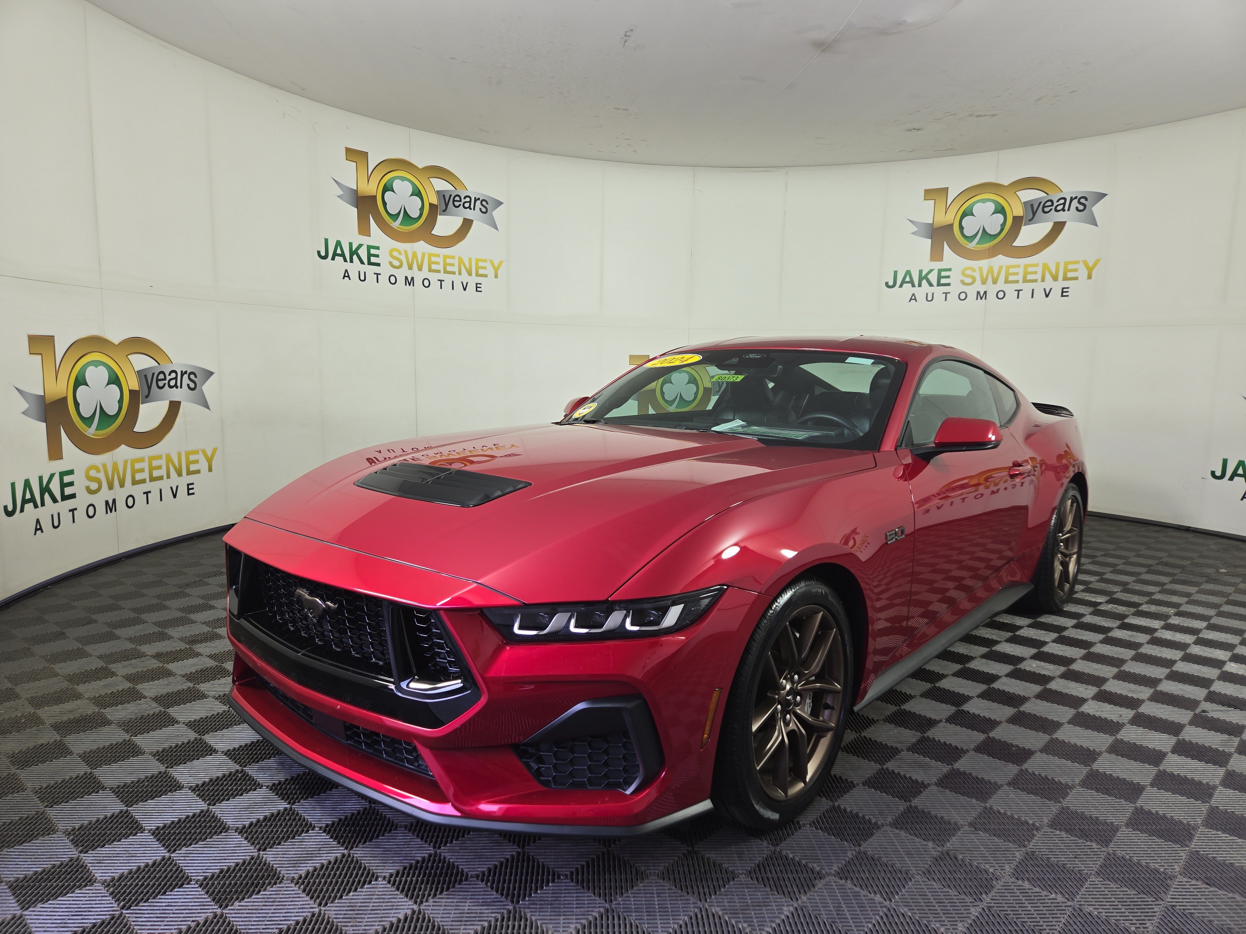 Used 2024 Ford Mustang GT Premium RWD image 3